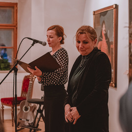 Zväčšiť fotografiu - Múzy ich spojili v dubnickom kaštieli - TSK_POSPB_Múzy nás spájajú_mini-18